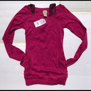 Two layer long sleeve tee